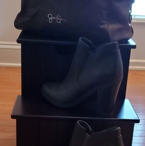 Anna ankle boots. Brown 8 1/2